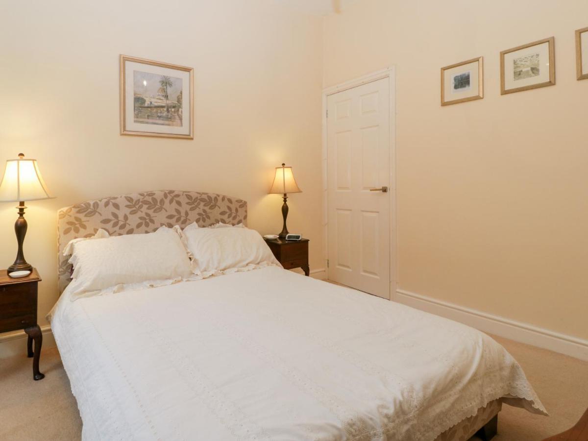 Villa 138D Old Star & Garter Mews Ludlow Esterno foto